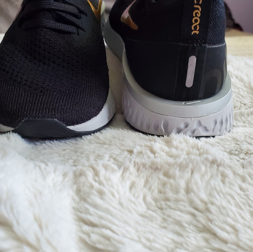 Nike epic react - Picture 2 of 4